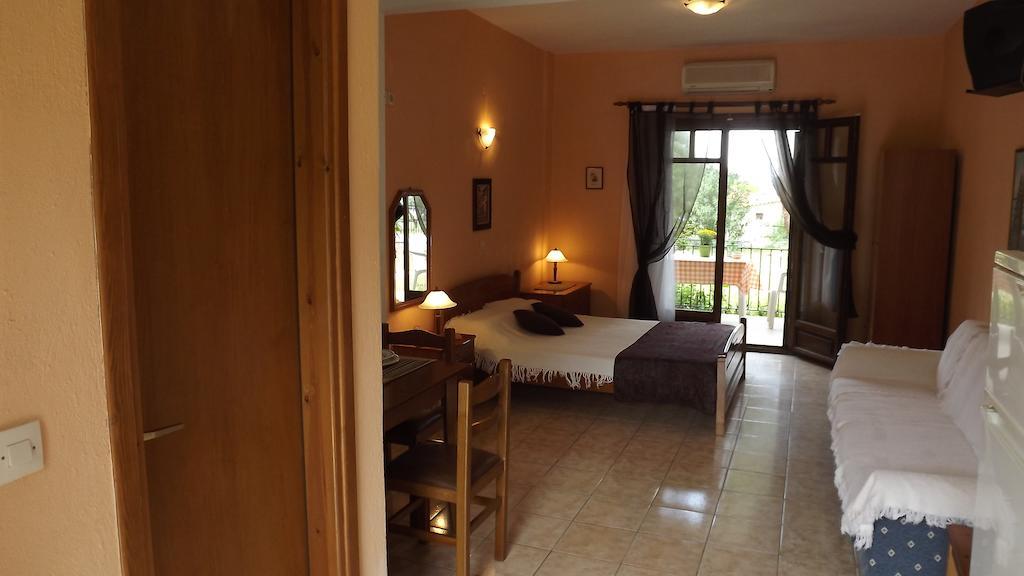 Pefka Studios & Apartments ブアブロウ 部屋 写真
